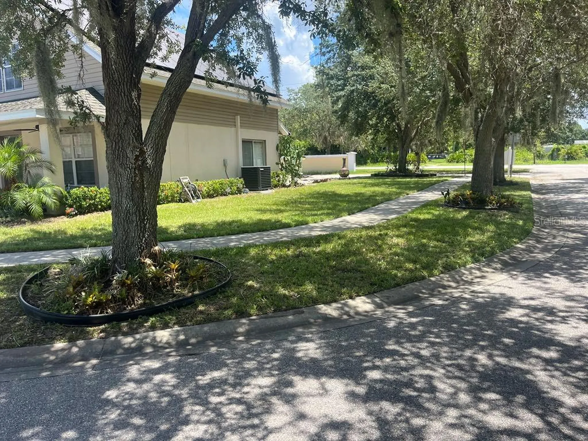 2328 Pleasure Run Drive Ruskin FL 33570