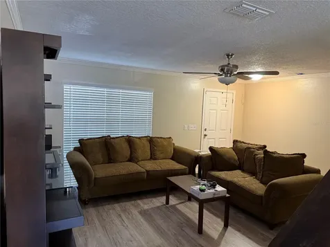 2328 Pleasure Run Drive Ruskin FL 33570