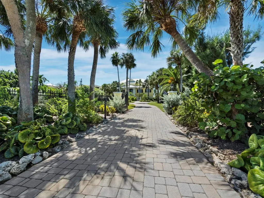 6161 Gulf Of Mexico Drive Longboat Key FL 34228