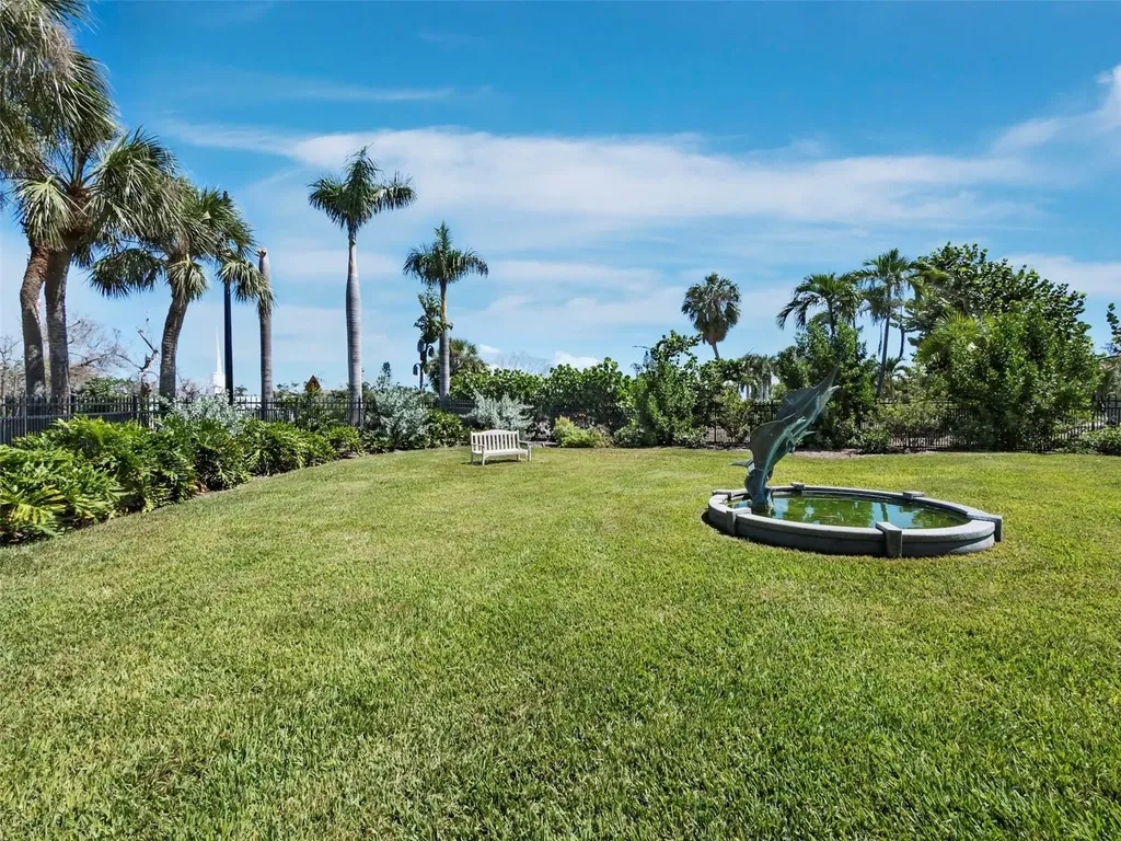 6161 Gulf Of Mexico Drive Longboat Key FL 34228