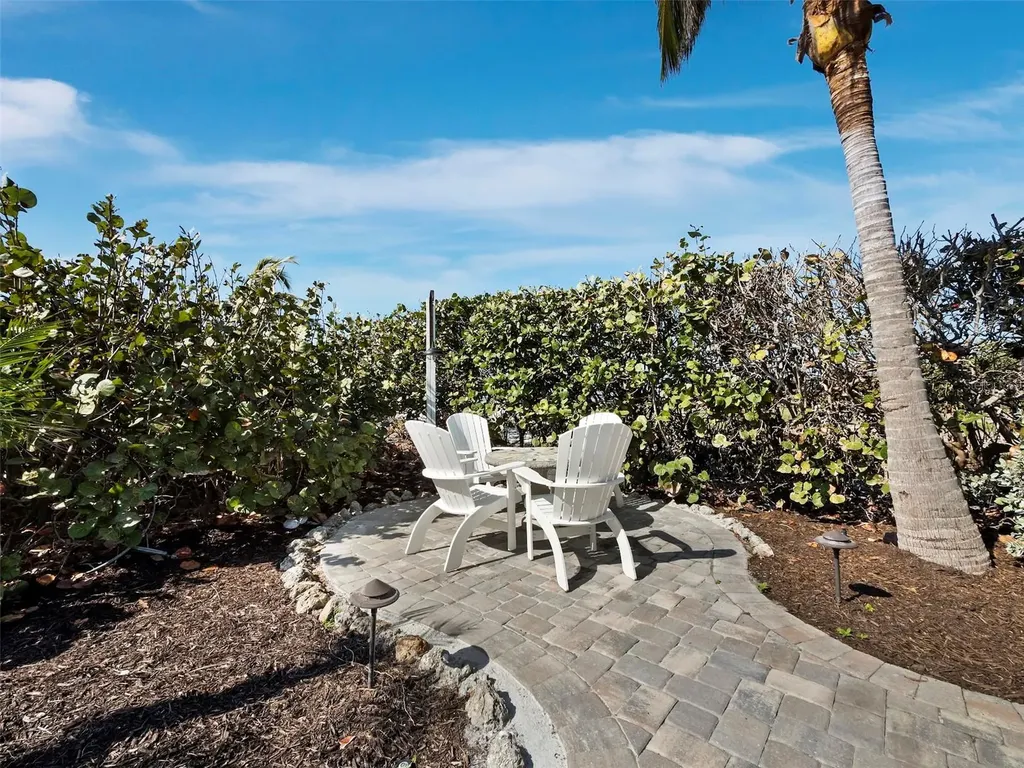6161 Gulf Of Mexico Drive Longboat Key FL 34228