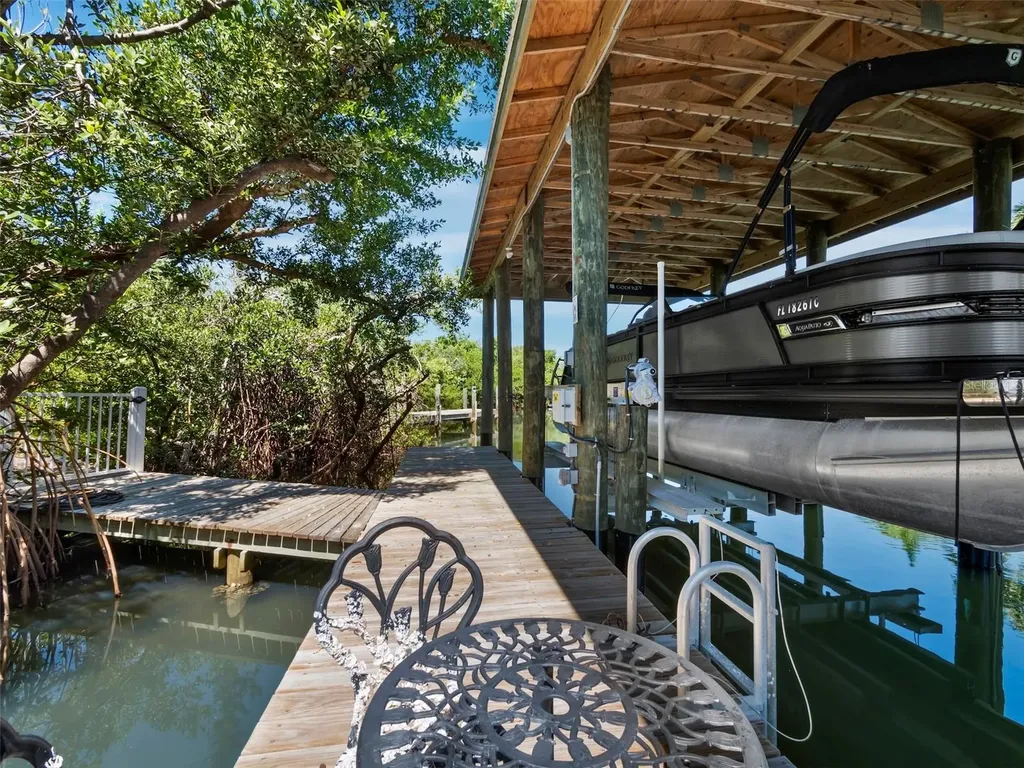 6161 Gulf Of Mexico Drive Longboat Key FL 34228