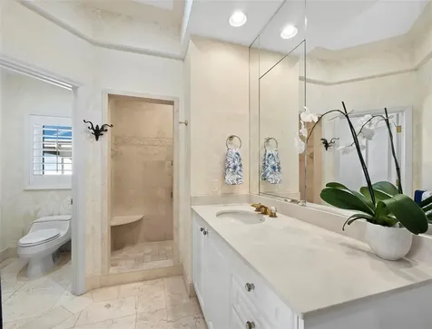 6161 Gulf Of Mexico Drive Longboat Key FL 34228