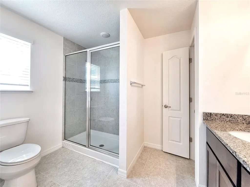 12523 NW 7th Place Newberry FL 32669