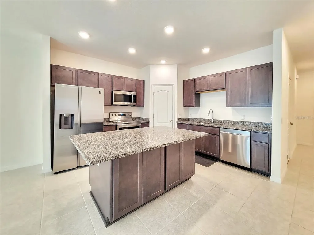 12523 NW 7th Place Newberry FL 32669
