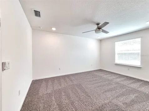 12523 NW 7th Place Newberry FL 32669