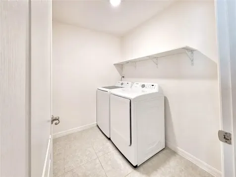 12523 NW 7th Place Newberry FL 32669