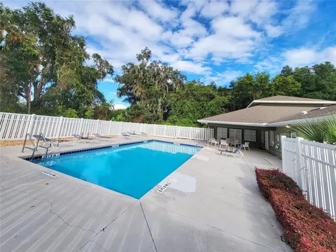 12523 NW 7th Place Newberry FL 32669