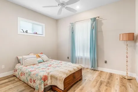 1148 Bahia Honda Key Drive Lady Lake FL 32159