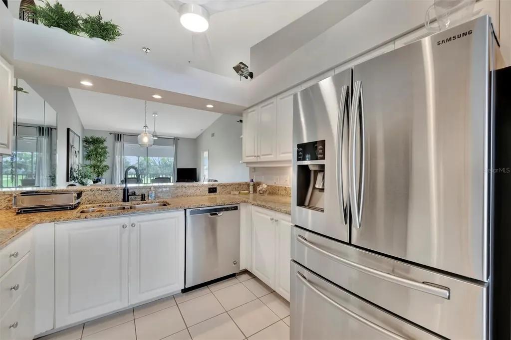 6904 Drewrys Bluff Bradenton FL 34203