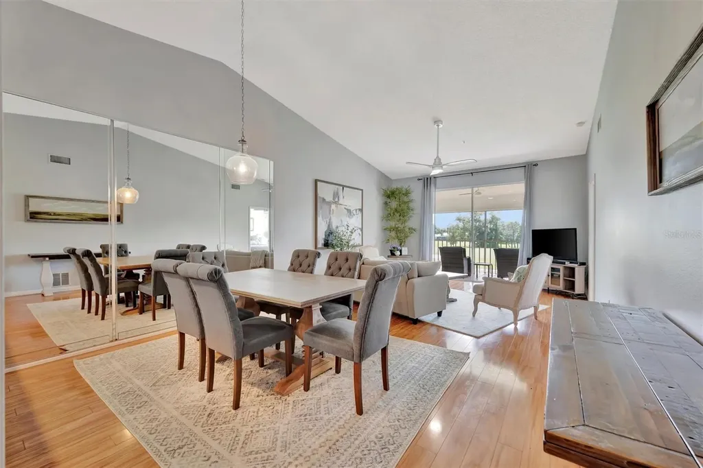 6904 Drewrys Bluff Bradenton FL 34203