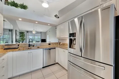 6904 Drewrys Bluff Bradenton FL 34203