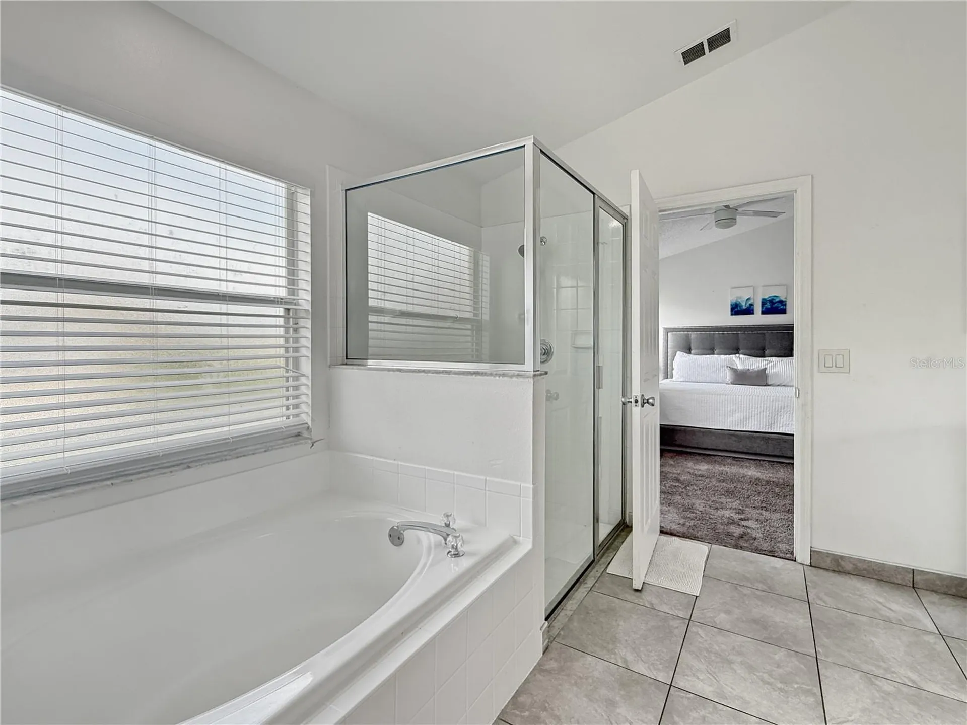 2512 Oneida Loop Kissimmee FL 34747