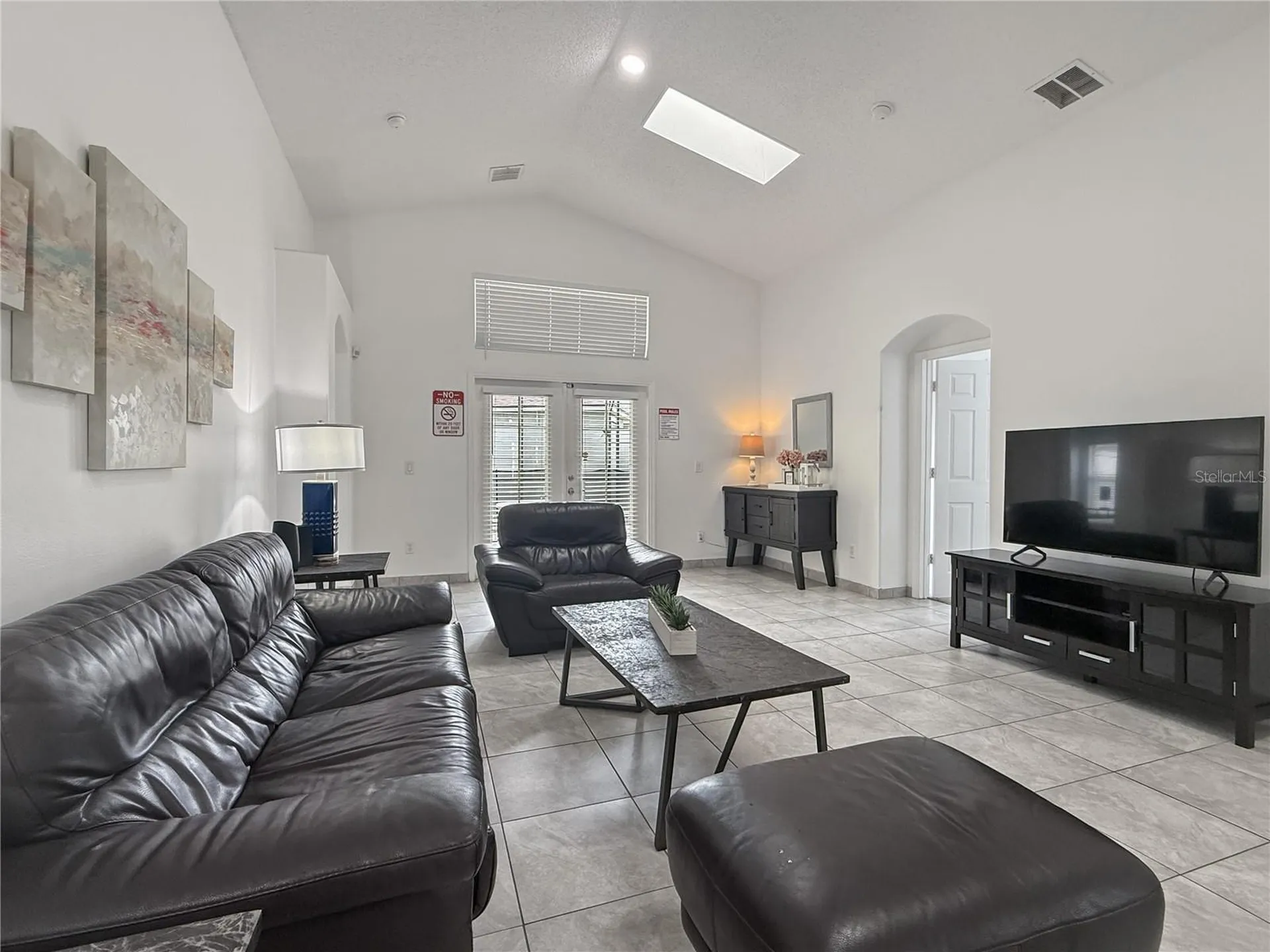 2512 Oneida Loop Kissimmee FL 34747