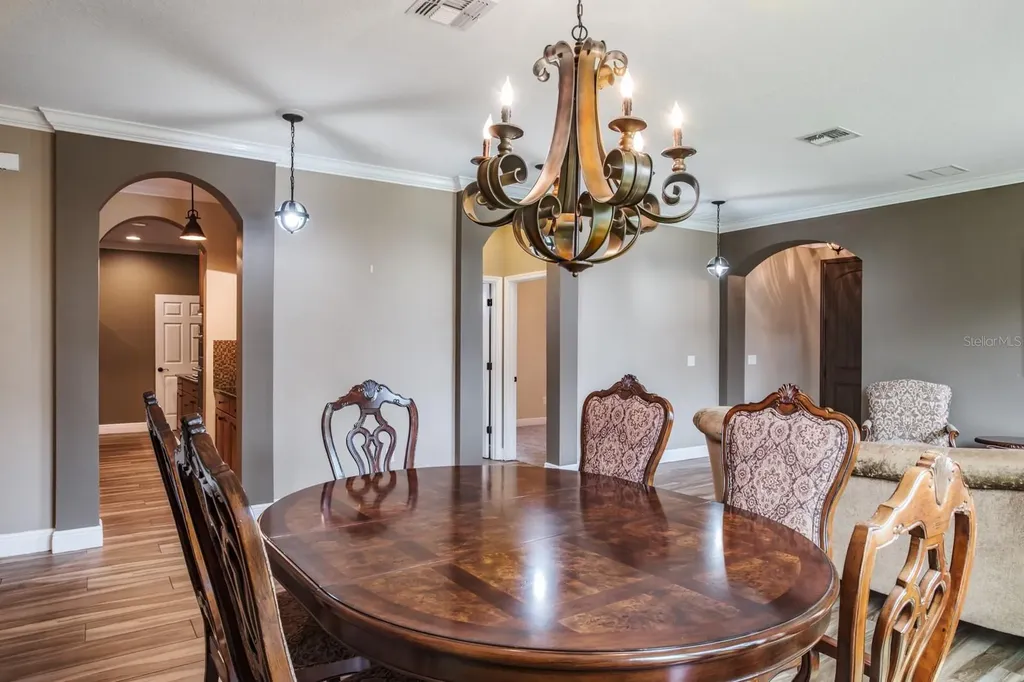 165 Mobbly Bay Drive Oldsmar FL 34677