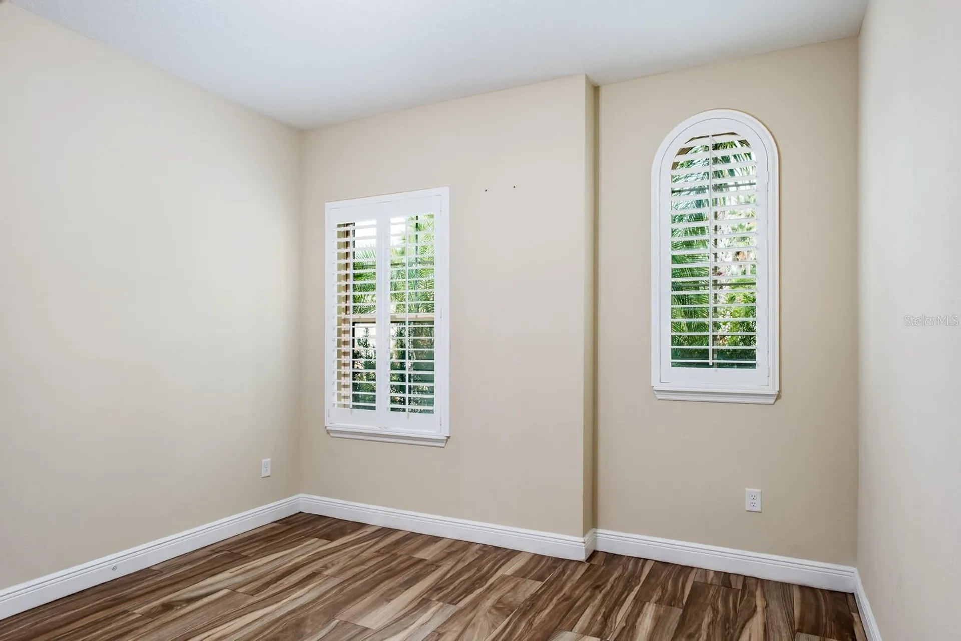 165 Mobbly Bay Drive Oldsmar FL 34677