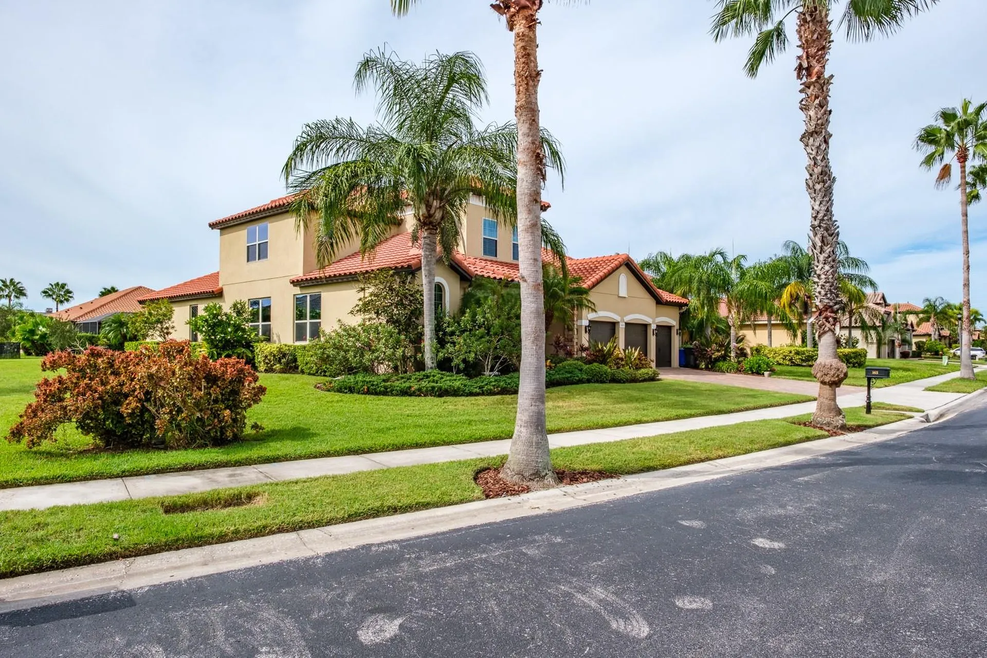 165 Mobbly Bay Drive Oldsmar FL 34677