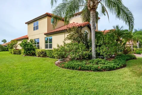 165 Mobbly Bay Drive Oldsmar FL 34677