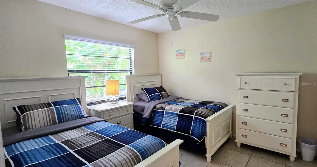 3803 Easton Street Sarasota FL 34238