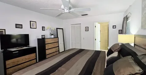 3803 Easton Street Sarasota FL 34238