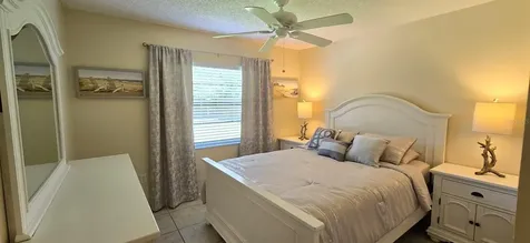 3803 Easton Street Sarasota FL 34238