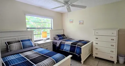 3803 Easton Street Sarasota FL 34238