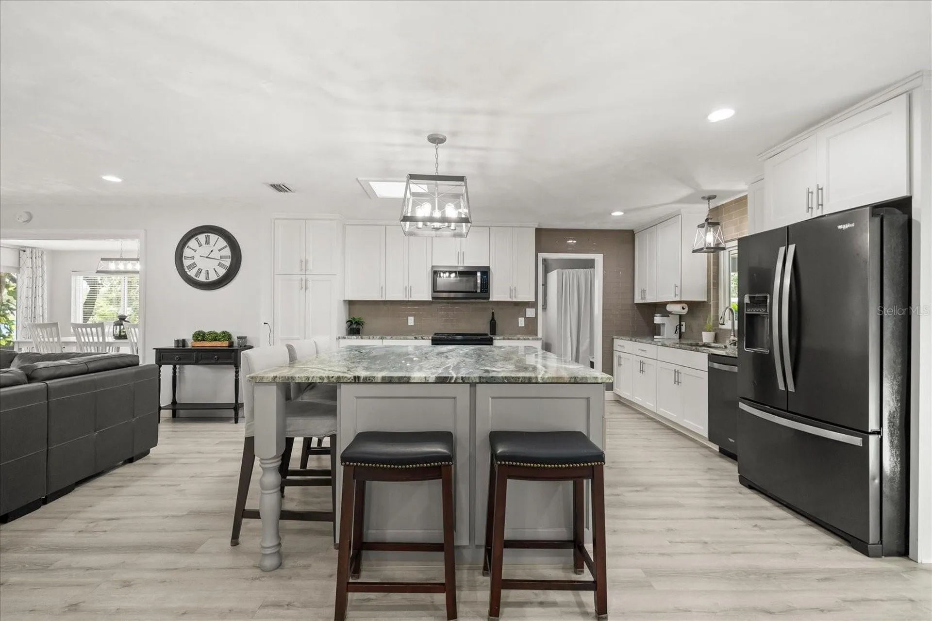 1210 E Caroline Street Tavares FL 32778