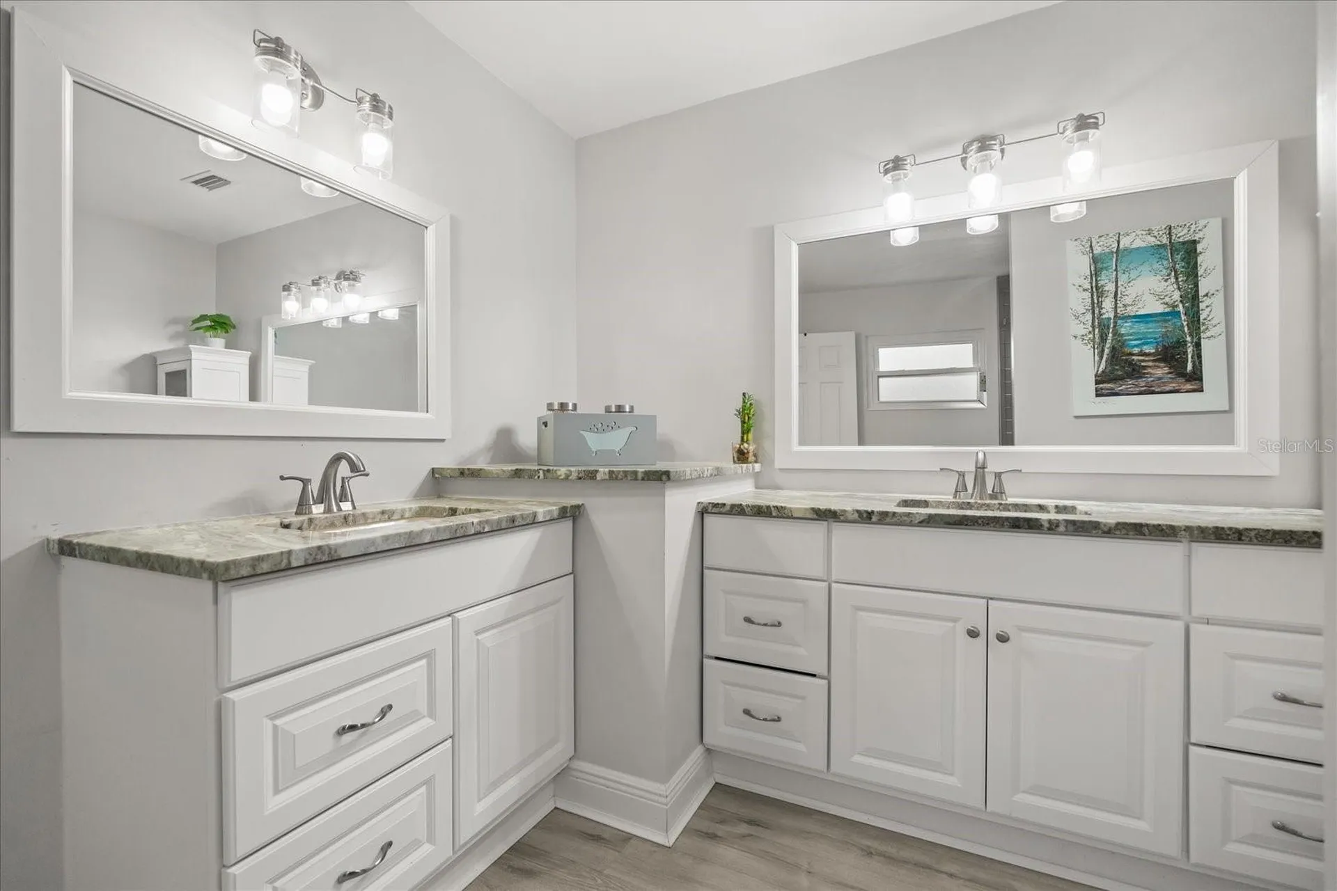 1210 E Caroline Street Tavares FL 32778