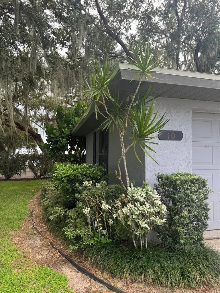 10 Fort Clinch Heights Road Frostproof FL 33843
