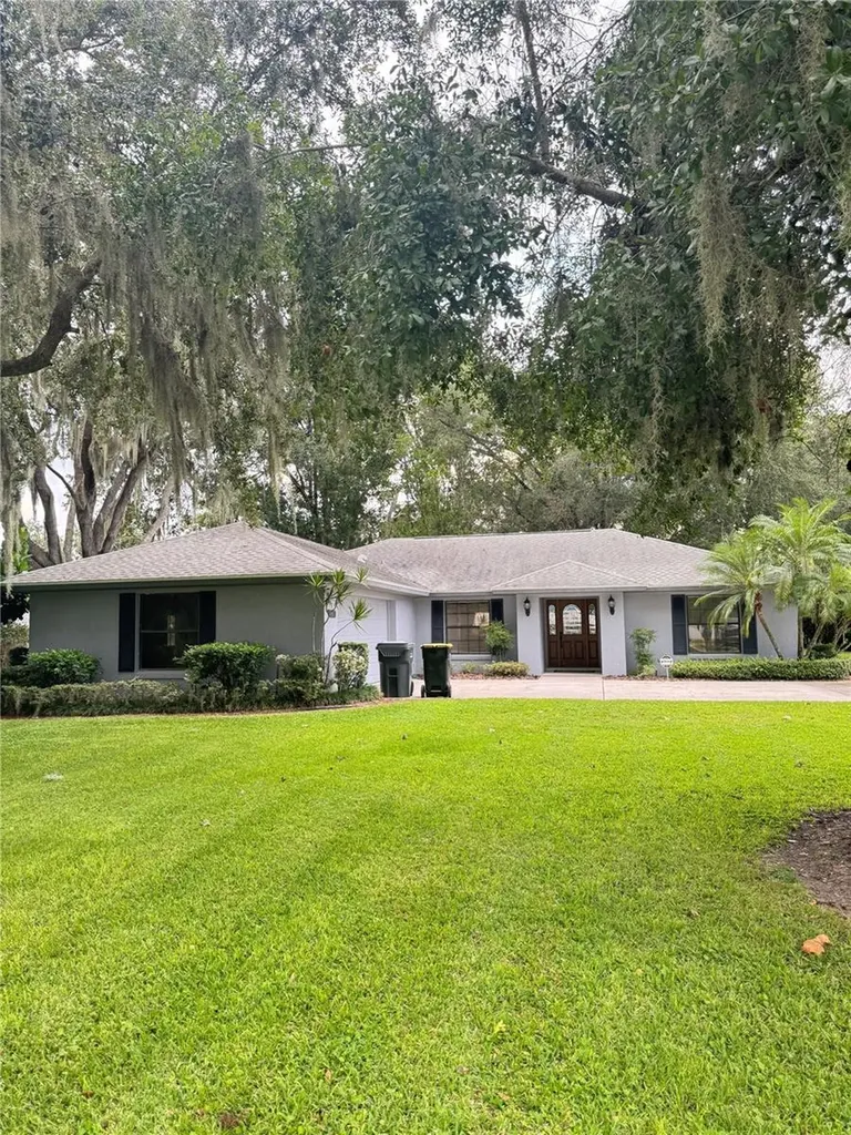 10 Fort Clinch Heights Road Frostproof FL 33843