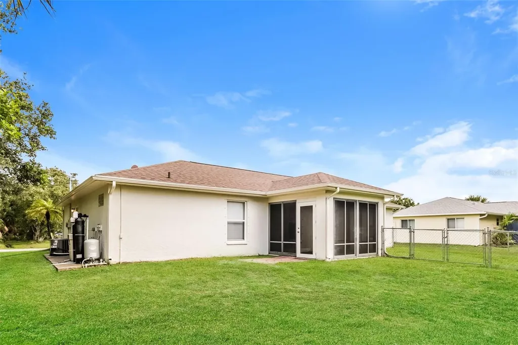 2533 Cincinnati Street North Port FL 34286