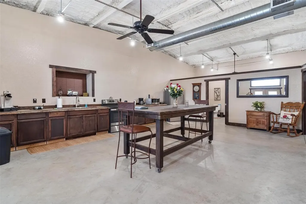 7086 Number Two Road Howey In The Hills FL 34737