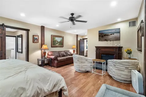 7086 Number Two Road Howey In The Hills FL 34737