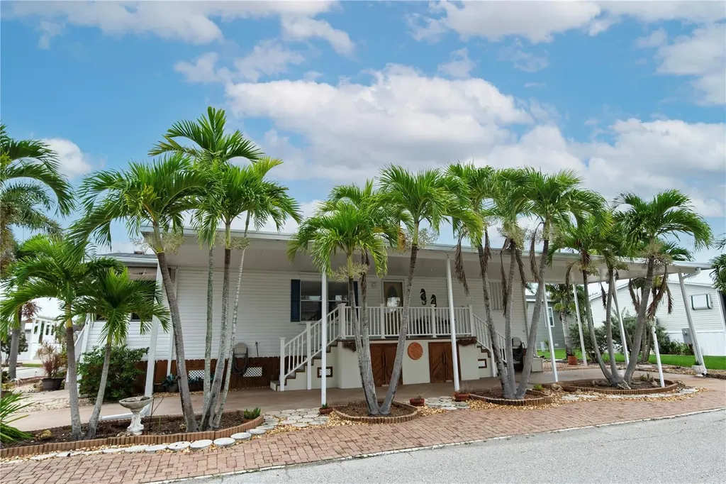 29 Amsterdam Avenue Punta Gorda FL 33950