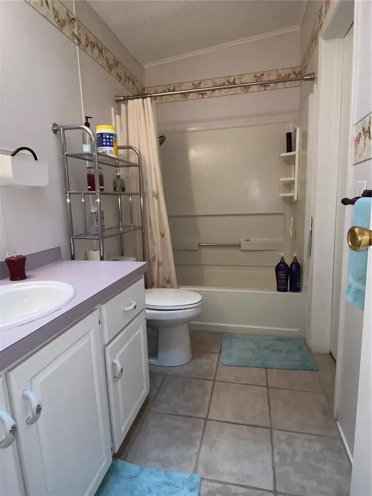 5559 SW 42nd Place Bell FL 32619