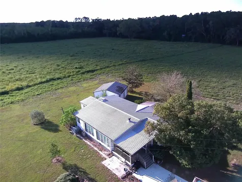 5559 SW 42nd Place Bell FL 32619