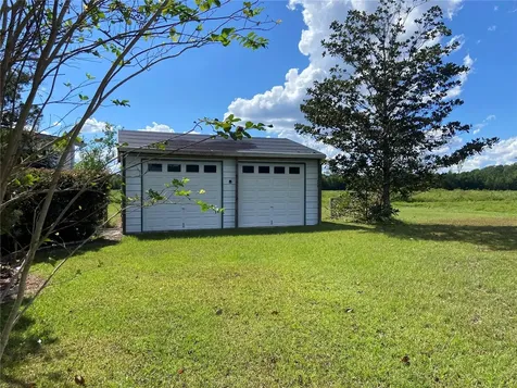 5559 SW 42nd Place Bell FL 32619