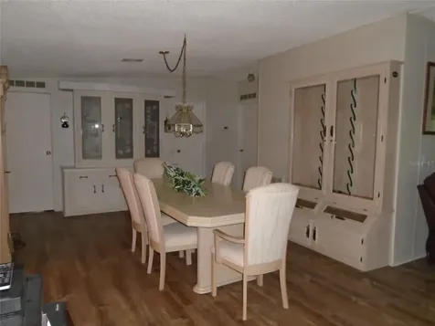 5559 SW 42nd Place Bell FL 32619
