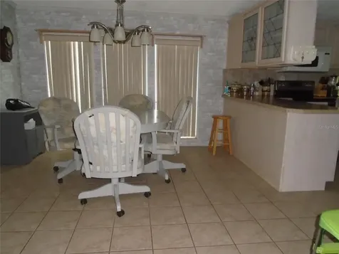 5559 SW 42nd Place Bell FL 32619
