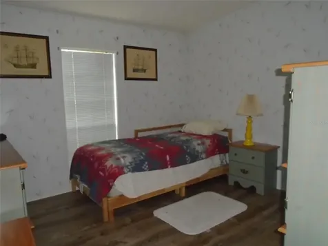 5559 SW 42nd Place Bell FL 32619
