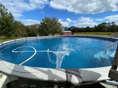 5559 SW 42nd Place Bell FL 32619