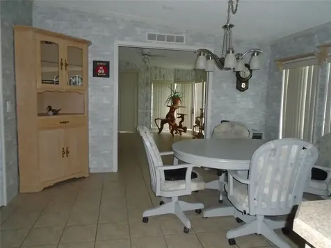 5559 SW 42nd Place Bell FL 32619