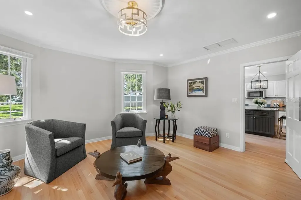 1585 South Drive Sarasota FL 34239