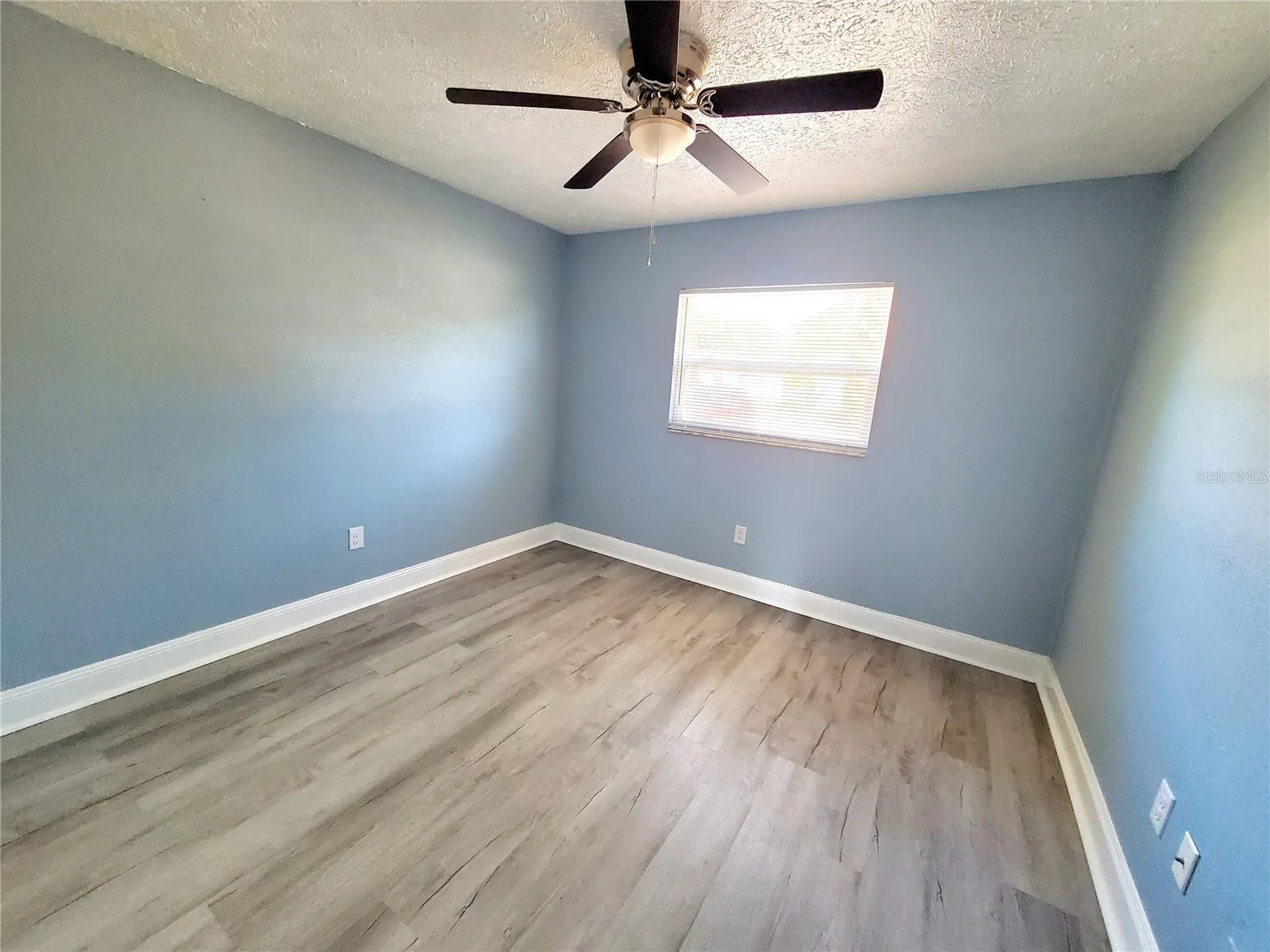 5838 Sun Glo Avenue Port Richey FL 34668