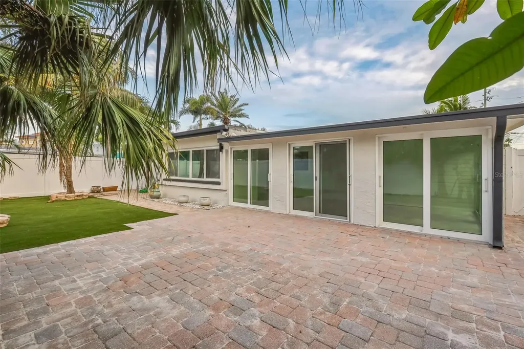 747 Pruitt Drive Madeira Beach FL 33708