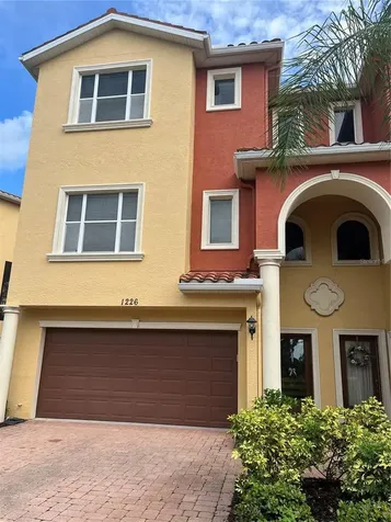 1226 3rd Street Circle E Palmetto FL 34221