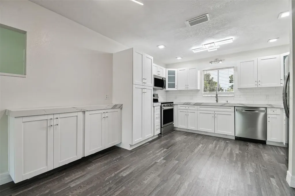4036 Cortez Drive Tampa FL 33614