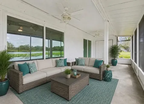 4036 Cortez Drive Tampa FL 33614