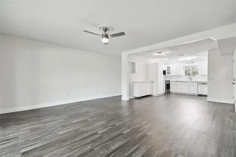 4036 Cortez Drive Tampa FL 33614