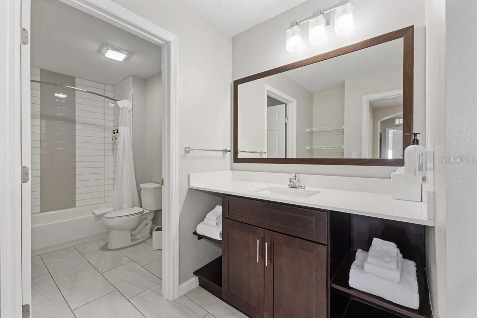 14501 Grove Resort Avenue Winter Garden FL 34787